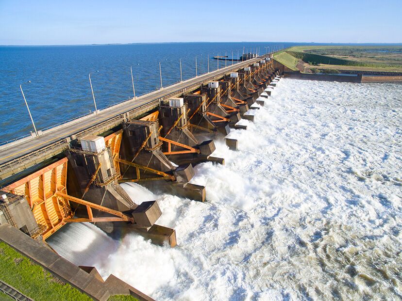 Central Hidroeléctrica Yacyretá-Apipé